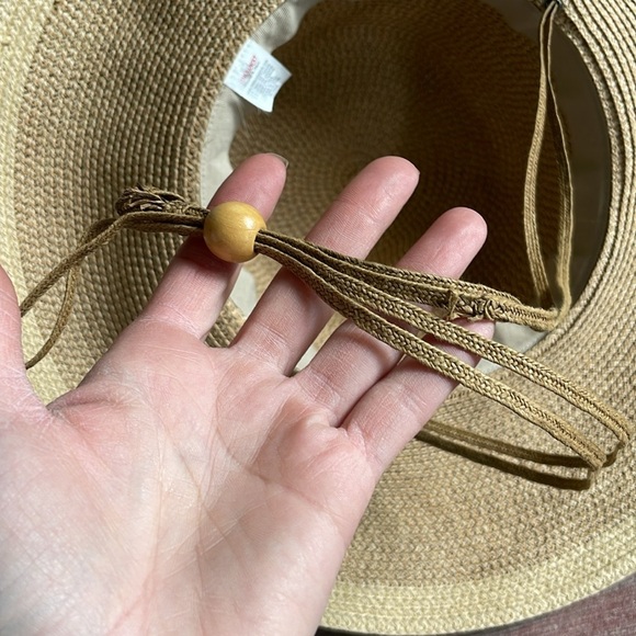 Midwest Stylish Tan Wide-Brim Hat - Picture 6 of 9